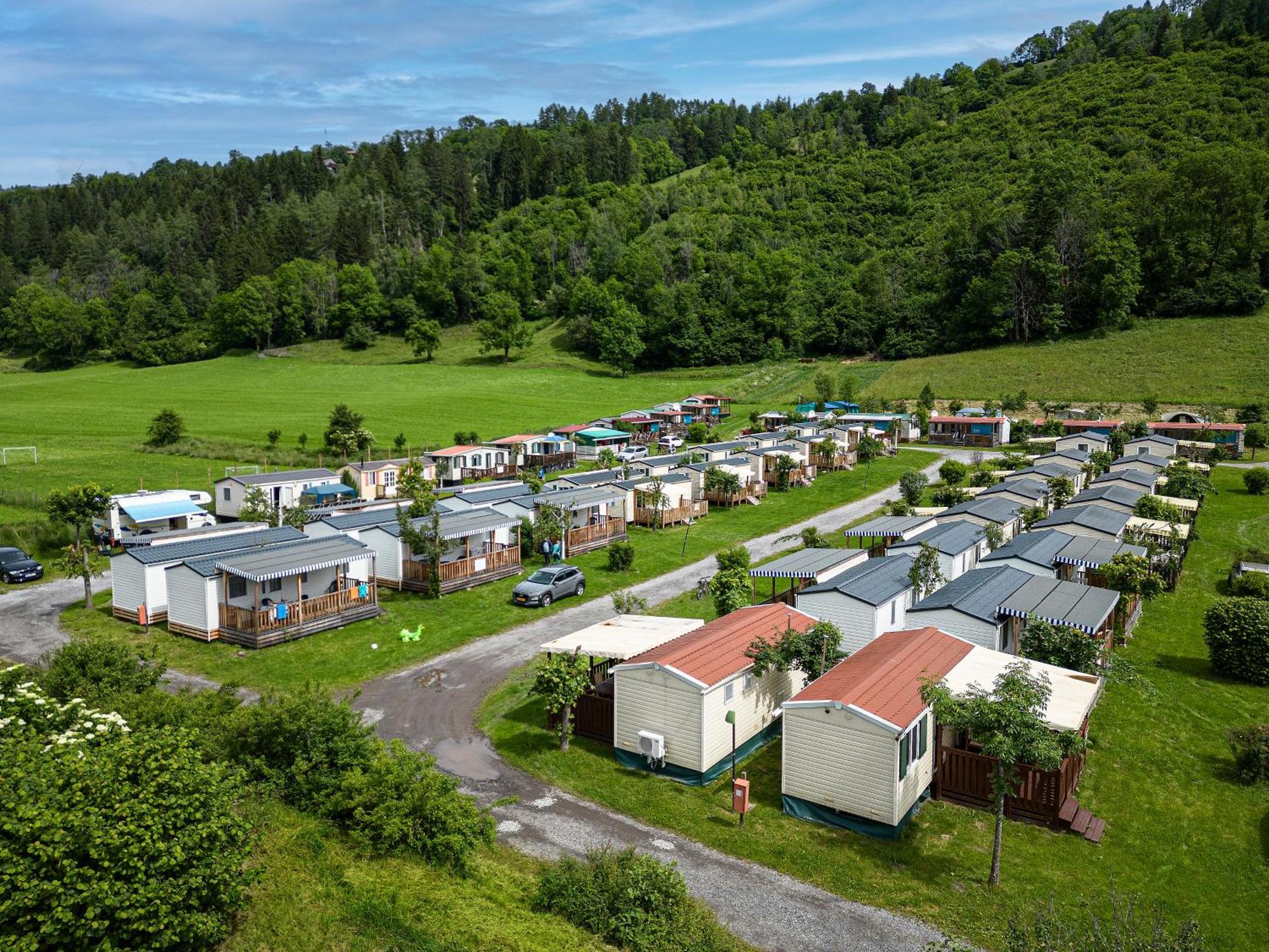 Albatross Mobile Homes On Camping Bella Austria Sankt Peter am Kammersberg Exterior foto